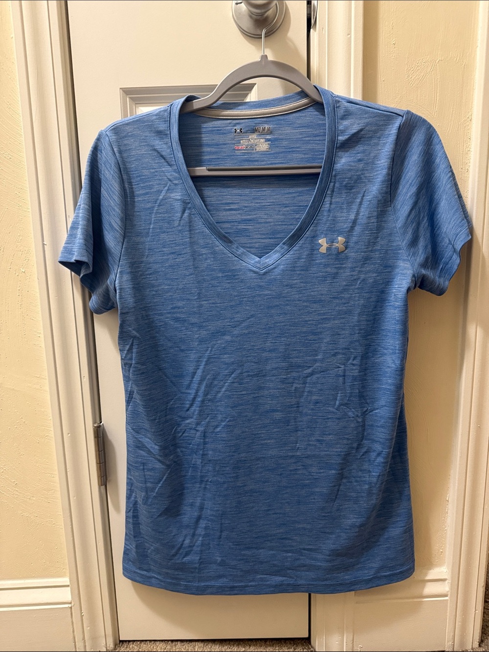 Under Armour Women's Heathered Blue V-Neck Athletic Tee